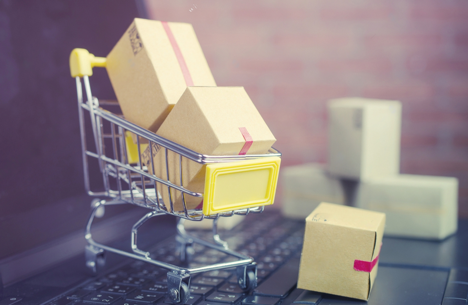 التجارة الإلكترونية